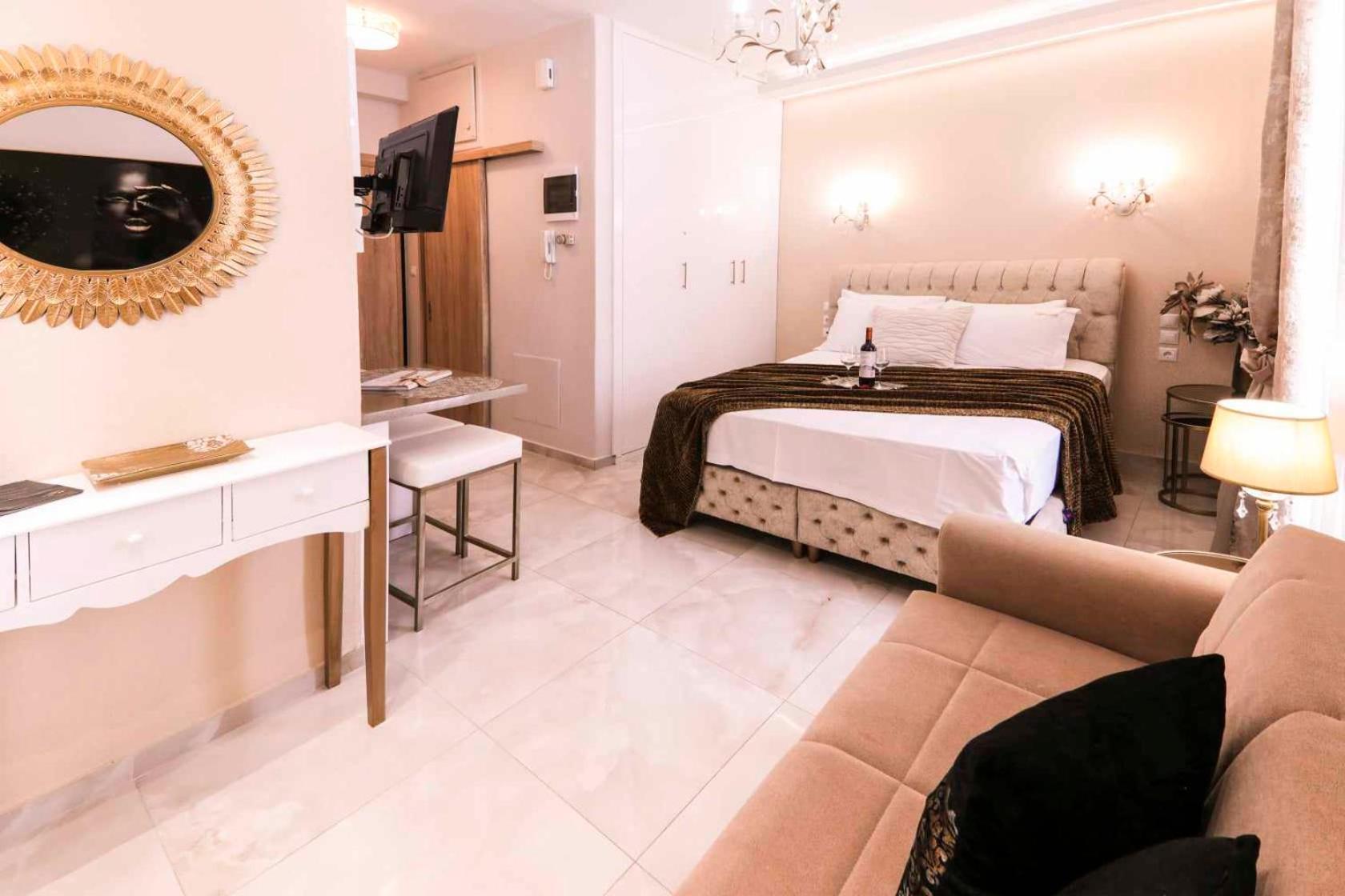 Goldenspace Exquisite Suite Near The Port 볼로스 외부 사진